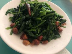 -宾客来(园丁金色家园店)