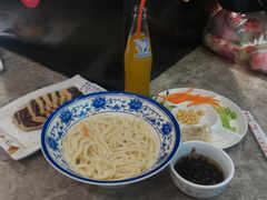 老北京炸酱面-北京炸酱面馆·烤鸭(前门总店)