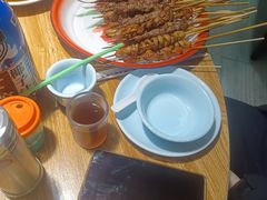 -茸梅路右拐龙虾-农家菜(松江店)