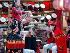 -老滇山寨•云南特色菜•地方菜•民族风情歌舞表演(金碧店)