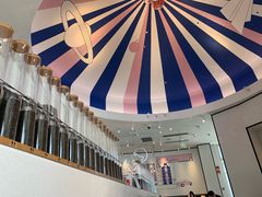 -喜茶(迪士尼小镇DP店)