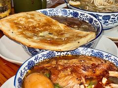 -叶新小吃店(来凤小区总店)