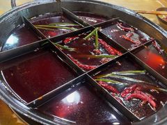-正南齊北重庆老火锅(光华村直营店)