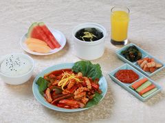 韩式炒鲜鱿配米饭-南京维景国际大酒店咖啡厅