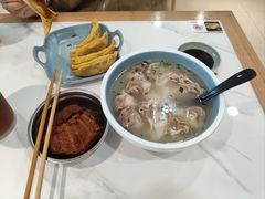 -老新隆牛肉锅贴(新街口店)