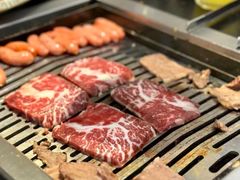 -臻牛烤肉