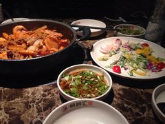 -猪啊牛呀羊啊铜盘烤肉(正大广场店)