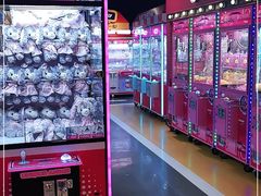 -爱玩嘉年华(龙湖杭州金沙天街店)