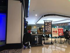 等位区-绿茶餐厅(成都大悦城店)