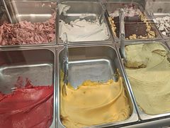 -VENCHI 闻绮(上海佛罗伦萨小镇店)