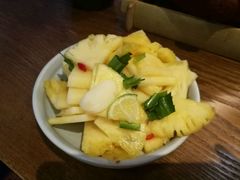 -云海肴·汽锅鸡·云南菜(天山百盛优客店)