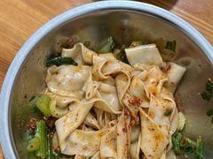 -刘二店正宗裤带面(围墙巷店)