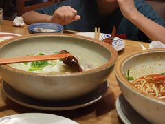 -山茶云南菜(永安里店)