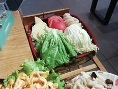 -菌海森林·非遗野生菌火锅(西山区滇池路摩根道店)
