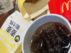 -麦当劳(玉桥中路店)