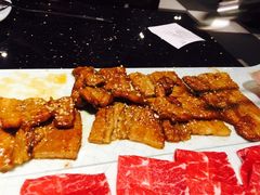 黑猪五花肉-猪啊牛呀羊啊铜盘烤肉(正大广场店)