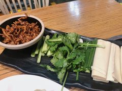 -伴鱼烤货东北菜(雅仕铭苑店)