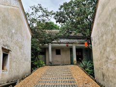 -龙华寺