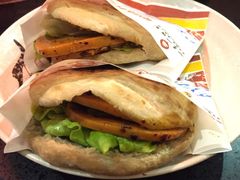 -一叶一世界•素食餐厅(环球中心店)