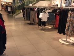 -H&M(鹏欣水游城店)