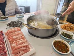 -朴小妹人参鸡汤火锅(长白山万达店)