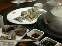 -马路边上·小海鲜烧烤(八一路店)