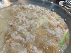 -老来福·非遗酸汤兔(凯旋路店)