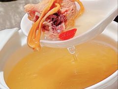 -许爷家·生态湖鲜(徐汇日月光店)