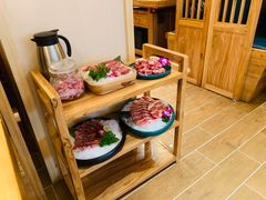 -韩烧牛中牛·甄选黑牛烤肉(黑金店)