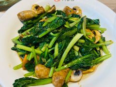-六泰居·尔滨地标·东北菜(泰山路店)