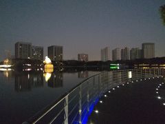 -南翔镇银翔湖公园