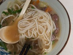 -鑫花溪牛肉米粉(凤凰街创始总店)