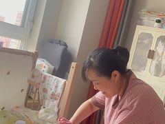 -爱月宝月嫂·育儿嫂(哈尔滨总店)