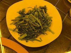 -渔港甄宴·海鲜·地标烟台菜(金沙滩店)