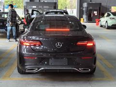 -上海星瀚奔驰4S店(红柳路店)