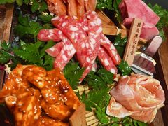 -肉魁屋·烧肉·烧鸟·酒场(高新店)