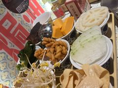 -红九格老火锅(三峡广场店)