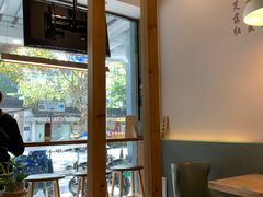 靠窗位-红小满休闲餐厅(十全街店)