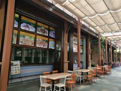 -三亚湾红树林度假酒店美食街