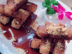 -三人行骨头王火锅(长寿店)