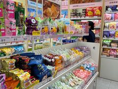 -良品铺子(宝安天虹购物中心店)