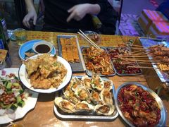 -喝丢一只鞋海鲜烧烤·海肠捞饭(市场店)