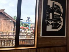 -七彩云南欢乐世界