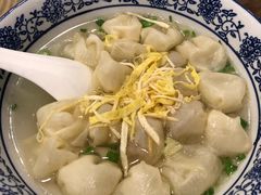 -绿杨馄饨店(湖滨新天地店)