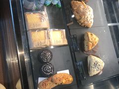 -星巴克臻选(南京艾尚天地店)