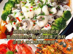 -小海豚•老字号海鲜餐厅(天涯店)