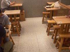 用餐区-小满手工粉(北京来福士店)