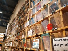 -猫的天空之城概念书店(杭州南宋御街店)