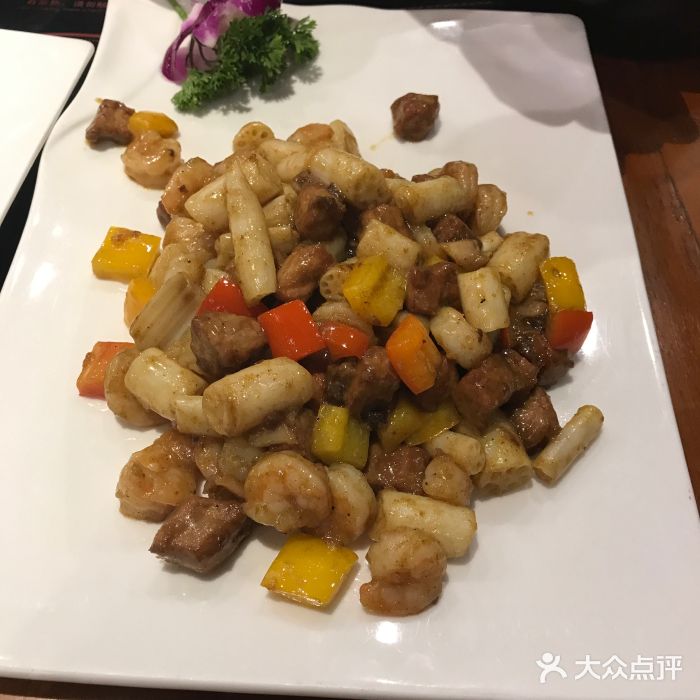 院落创意菜图片
