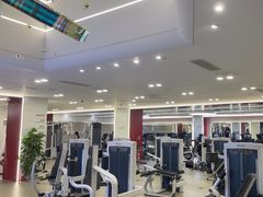 -英派斯健身旗舰店(海信国际中心馆)